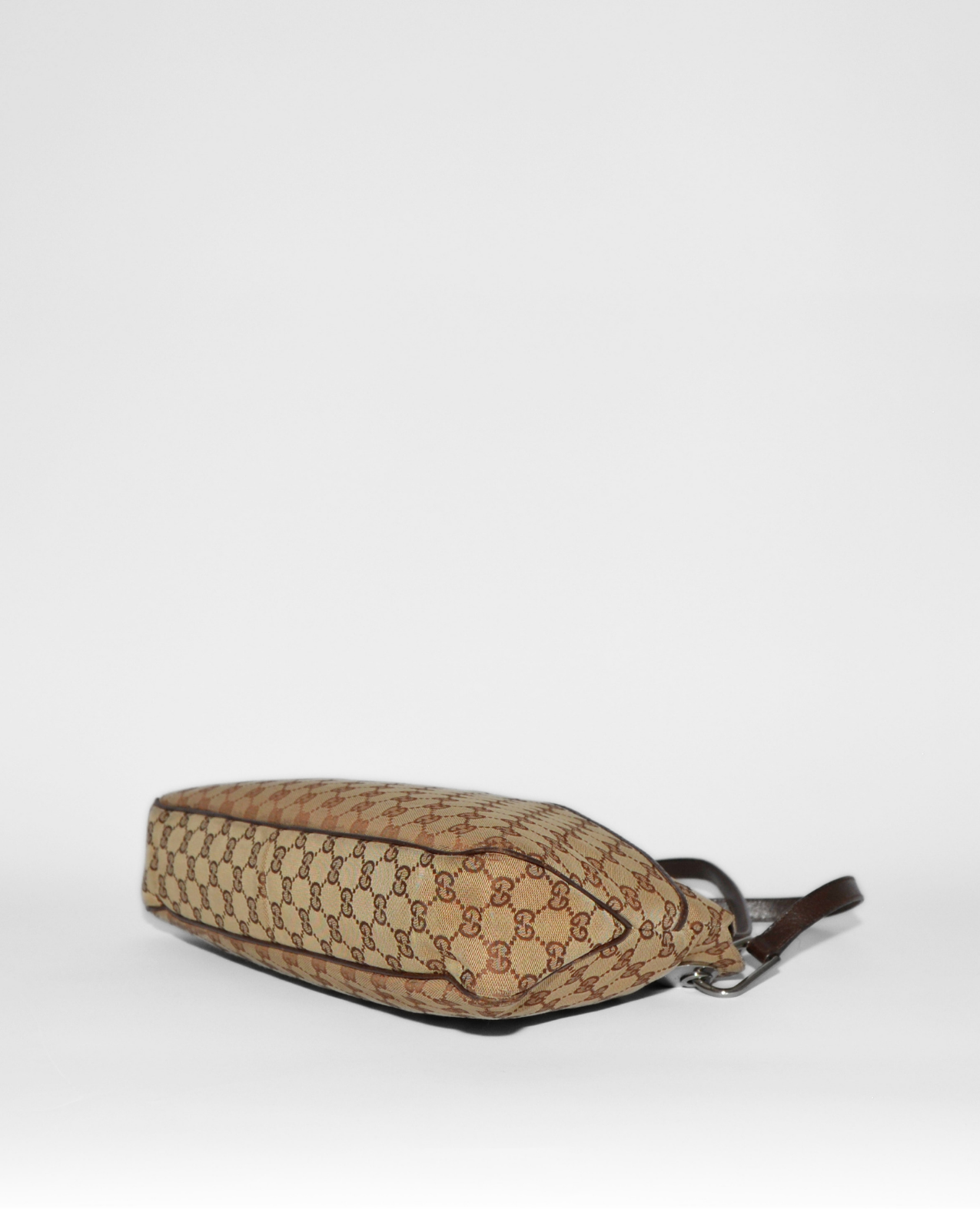 Vintage luxury Gucci GG monogram canvas shoulder bag with leather trim and silver hardware, authentic high-end designer rare . - Gucci GG Canvas Eclipse Shoulder Bag