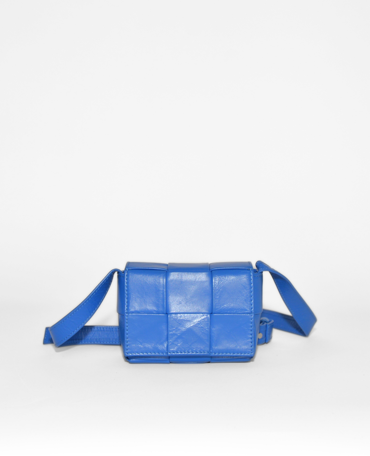 Blue Bottega Veneta Mini Cassette crossbody bag with signature woven leather, vintage luxury designer accessory, rare. - Bottega Veneta Mini Casette Crossbody Bag